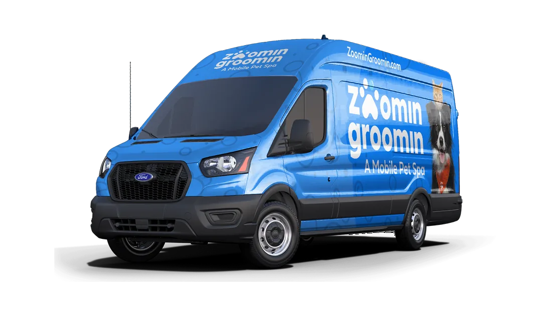Zoomin Groomin mobile pet grooming franchise van &mdash; premium mobile pet spa